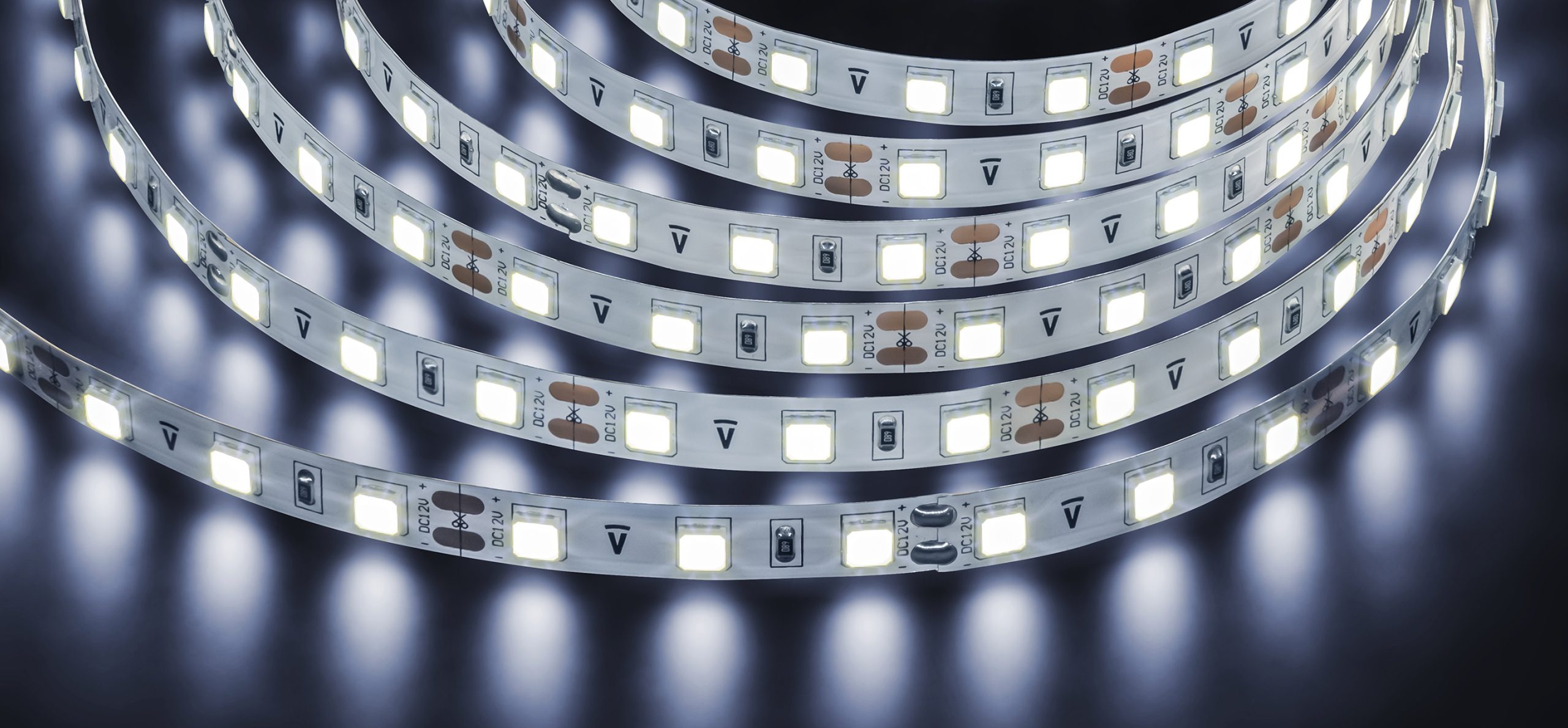 Лента светодиодная 71 709 NLS-5050CW60-14.4-IP20-12V-Pro R5 14.4Вт/м 5м./упак. Navigator